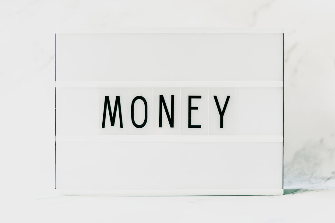 Effective Personal Finance Strategies for Modern Living Image 1