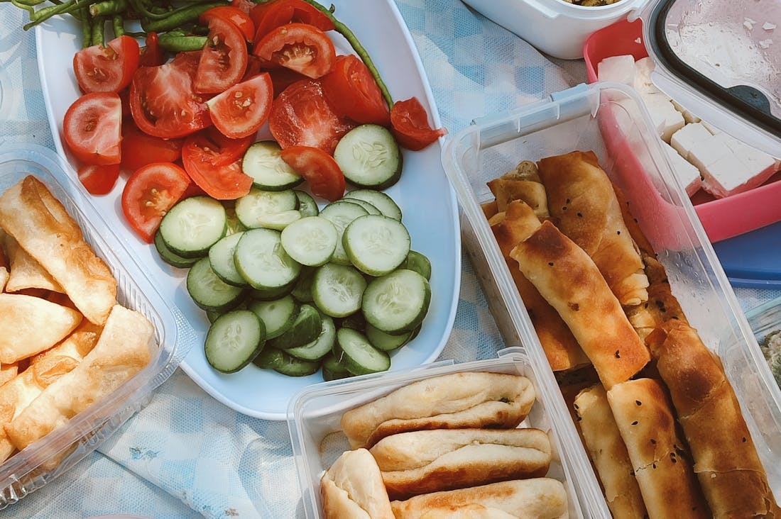 Effective Strategies for Maintaining a Healthy Lifestyle while Traveling Image 1