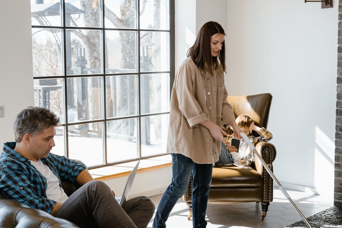 Effective Strategies for Maintaining Mental Health During Busy Seasons Image 2