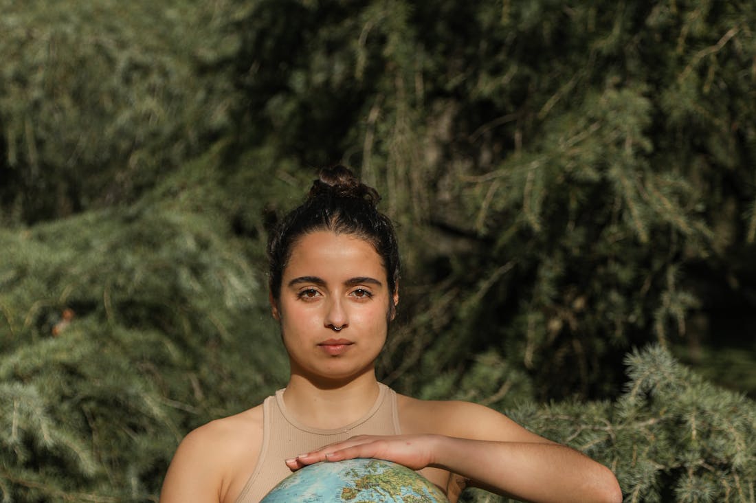 Effective Strategies for Sustainable Travel on a Budget Image 3