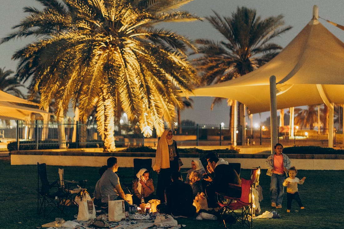 Effective Tips for Traveling Comfortably on a Budget Image 3