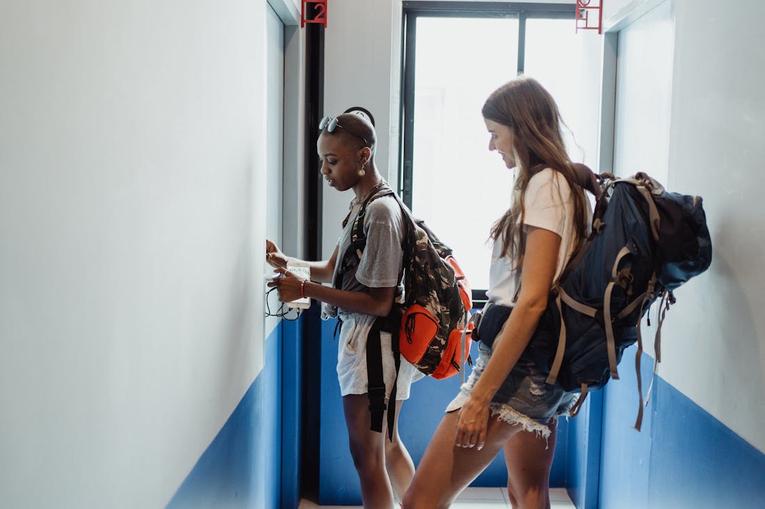 Effortless Travel Hacks for Memorable Adventures Image 2