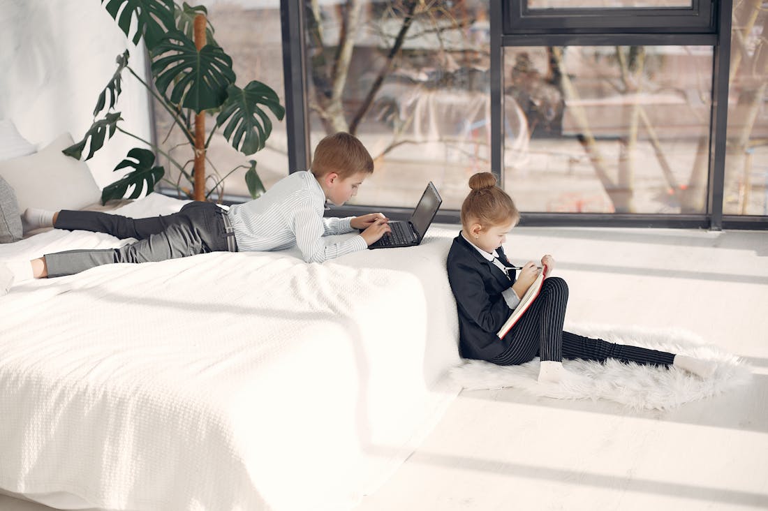 Elevating Your Personal Growth Journey: Integrating Technology into Self-Improvement Practices Image 3