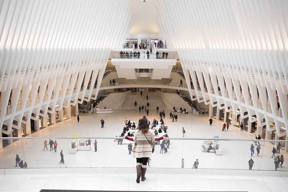 Embracing a Minimalist Lifestyle: How to Declutter Your Life and Find True Happiness Image 2