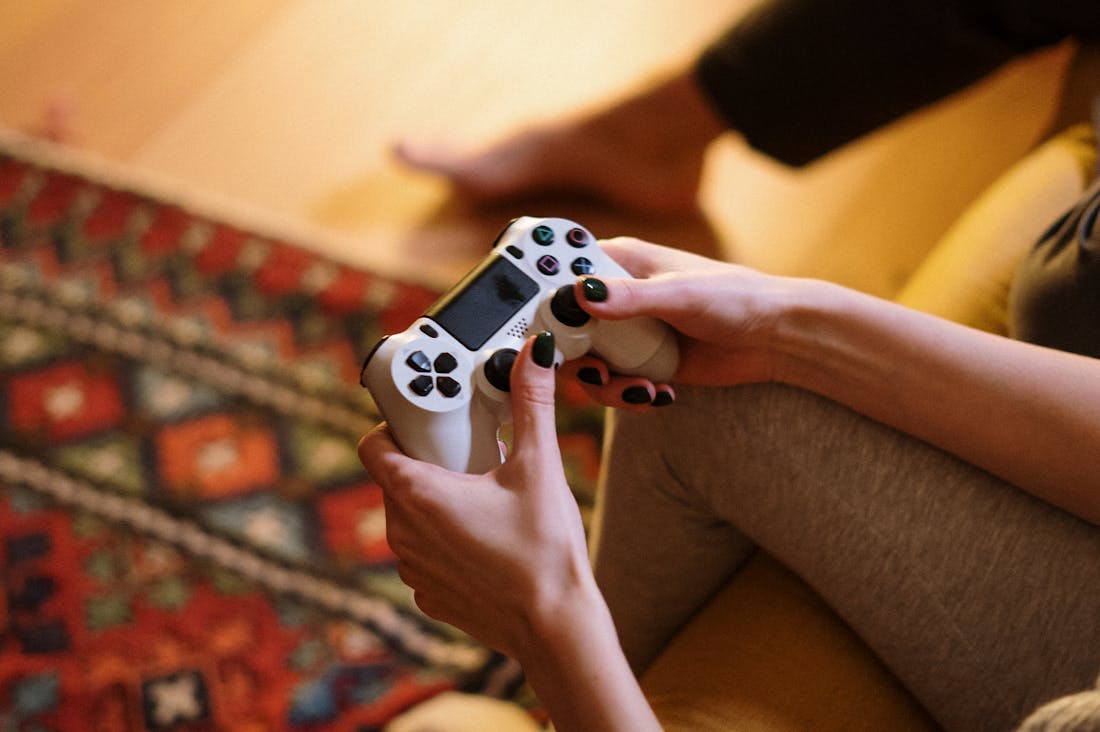 Embracing a Tech-Savvy Lifestyle: How Technology Enhances Everyday Living and Connections Image 1