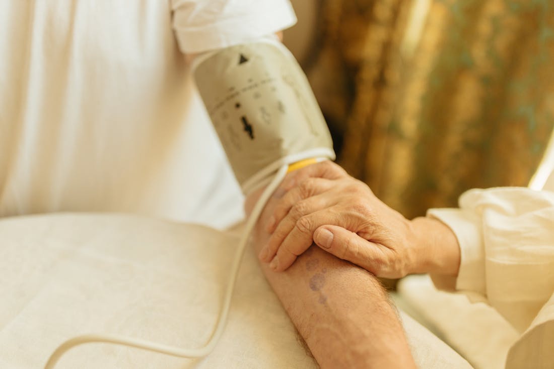 Embracing Digital Health: The Future of Personalized Wellness Tracking Image 2