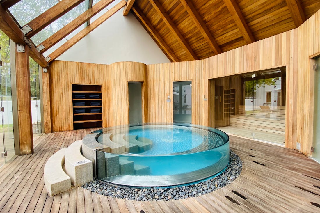 Embracing Minimalism: How Less Can Lead to More Fulfillment in Life Image 3