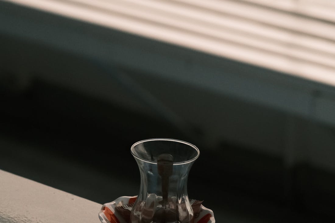 Embracing Minimalism in Travel: How to Experience More by Carrying Less Image 3