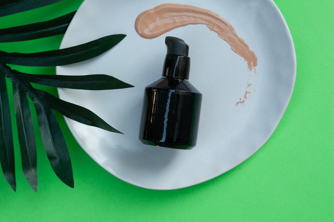 Embracing Minimalism: The Path to a Healthier Lifestyle in a Materialistic World Image 2