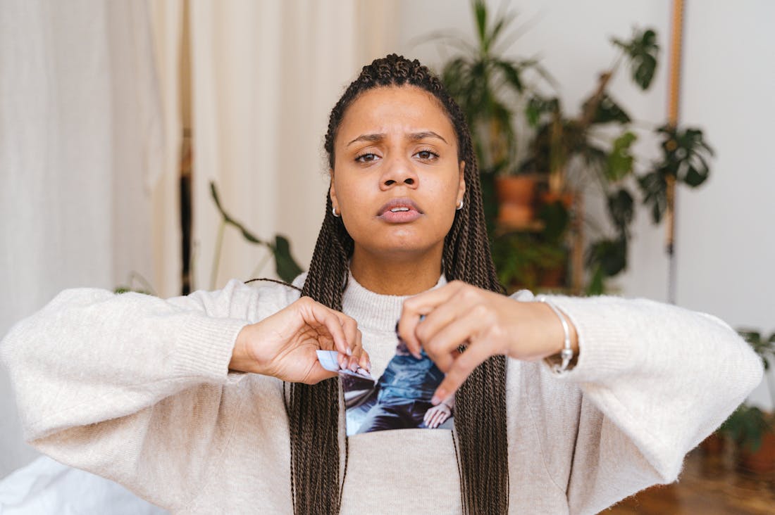 Embracing Minimalism: Transform Your Lifestyle and Find Joy by Letting Go of Excess Image 2