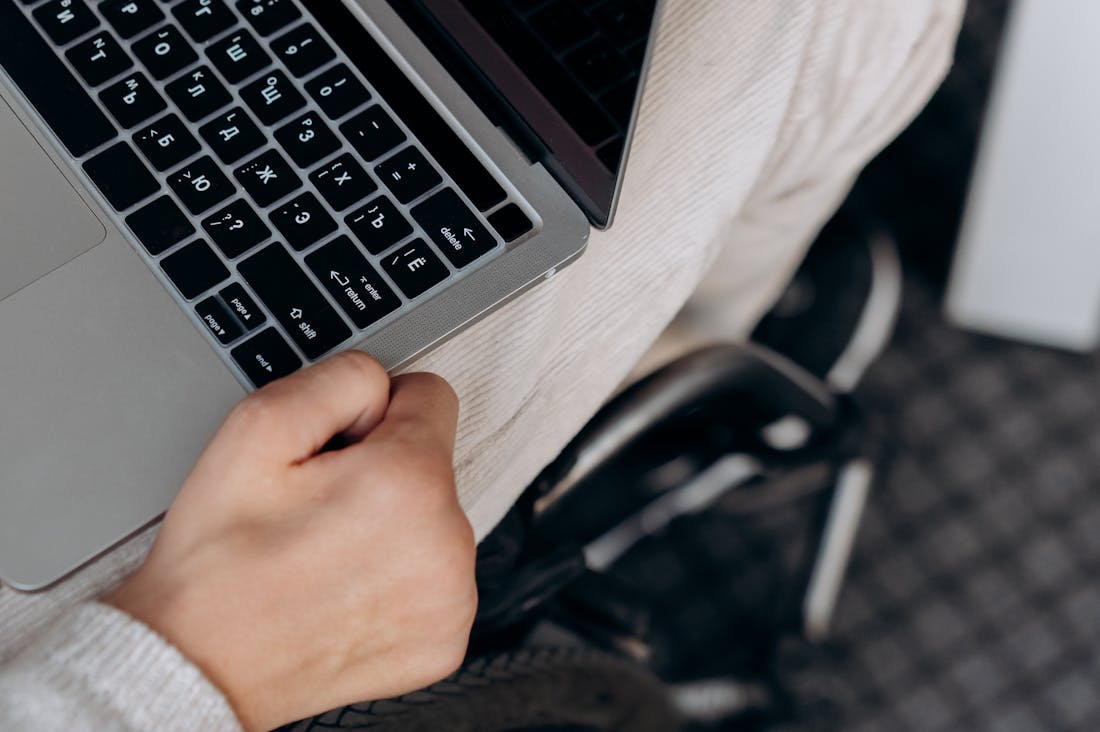 Embracing Tech for Everyday Life: Practical Applications of Digital Tools in Daily Routines Image 1