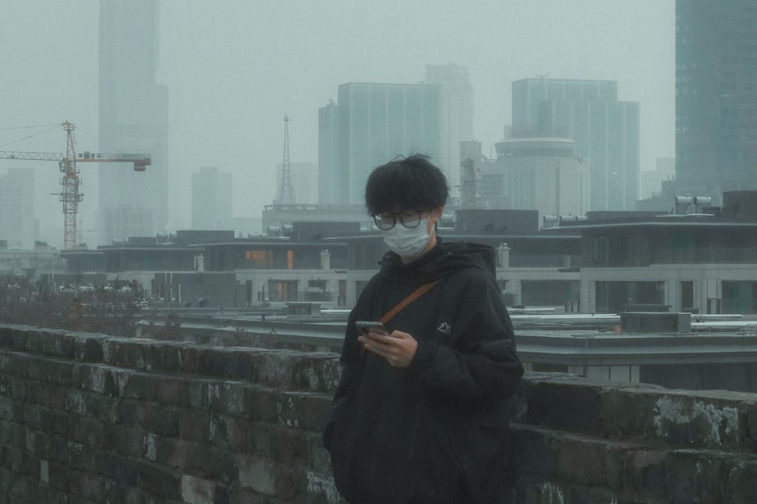 Embracing Tech Innovations: How Digital Advances Shape Our Daily Lives Image 1