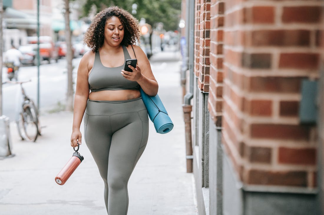 Embracing Technology in Everyday Life: How Innovative Solutions Enhance Our Daily Routines and Connectivity Image 3