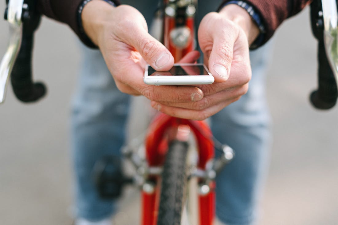 Embracing the Digital Age: The Impact of Technology on Lifestyle Choices and Social Interactions Image 3