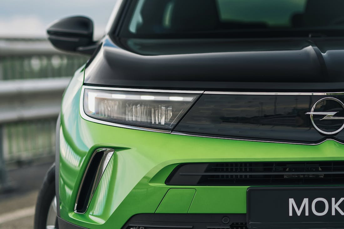 Emerging Automotive Technologies Transforming the Driving Experience Image 1