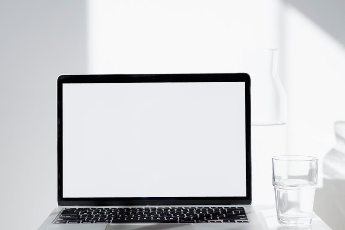 Emerging Tech Trends Reshaping Everyday Life and Work Environments Image 2
