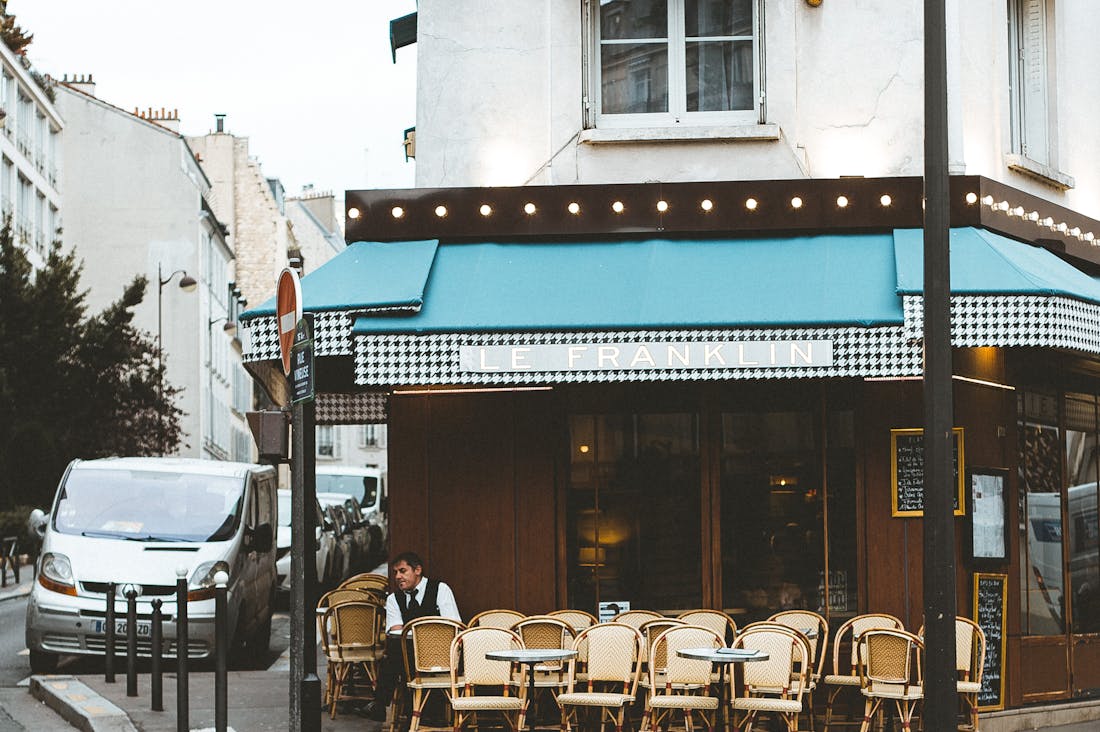 Essential Factors to Consider When Choosing a Travel Destination Image 3