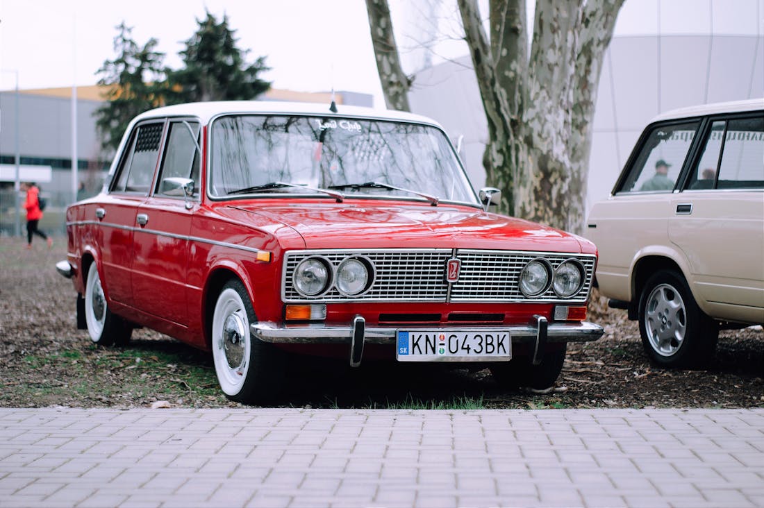 Essential Features to Look for When Buying a Used Car Image 1