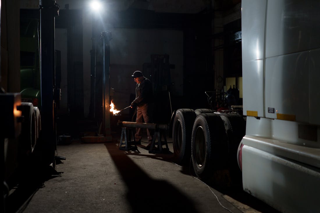 Essential Guide to Buying and Maintaining Your Next Vehicle with Confidence Image 3