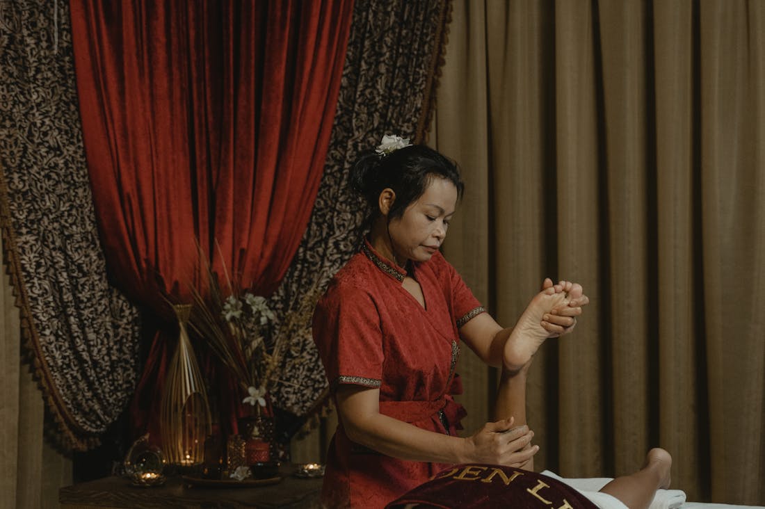 Essential Health Tips for a Vibrant Lifestyle in Busy Times Image 2