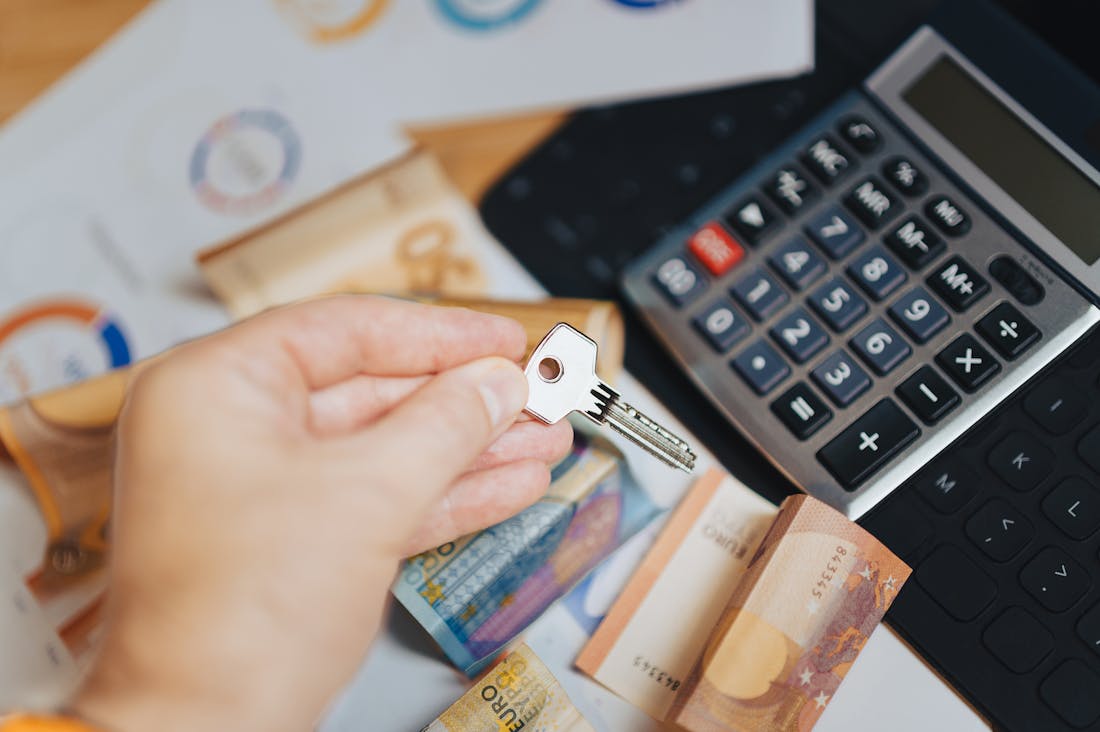 Essential Principles of Personal Finance for Everyday Success Image 1