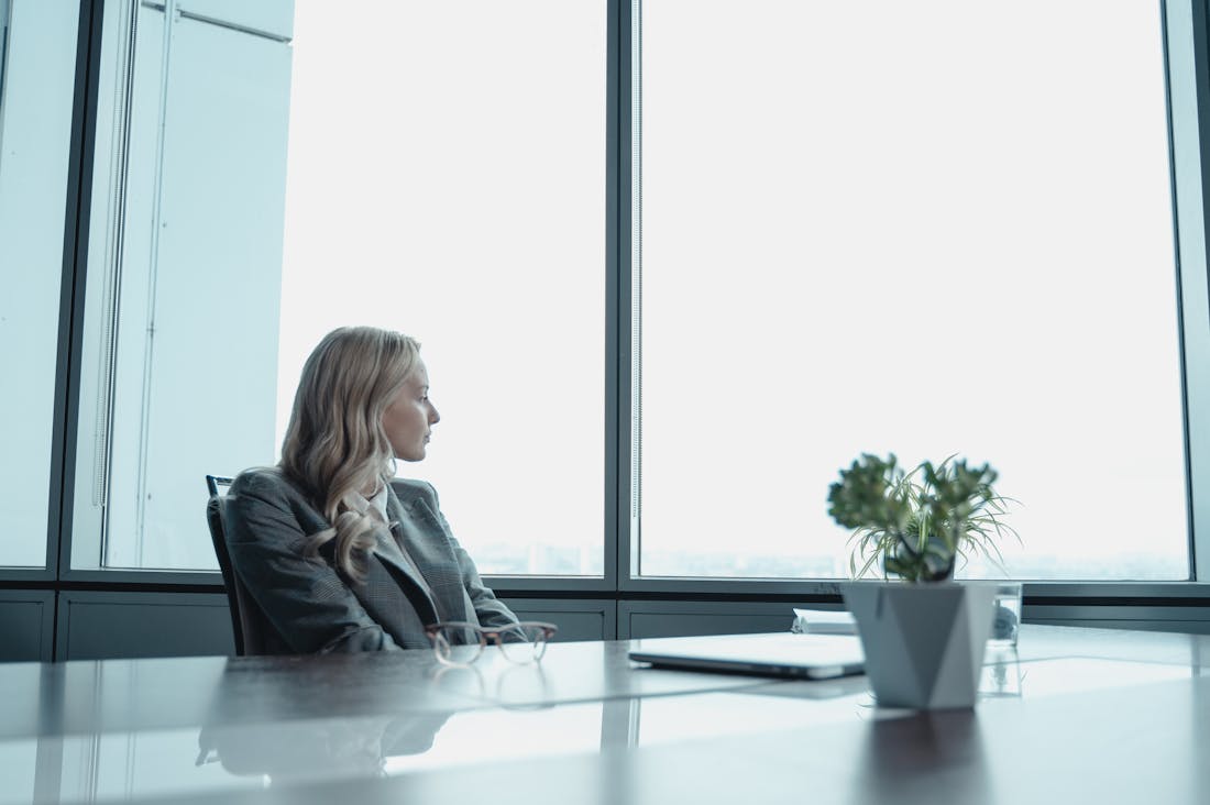 Essential Skills for Financial Literacy Every Young Adult Should Master Image 3