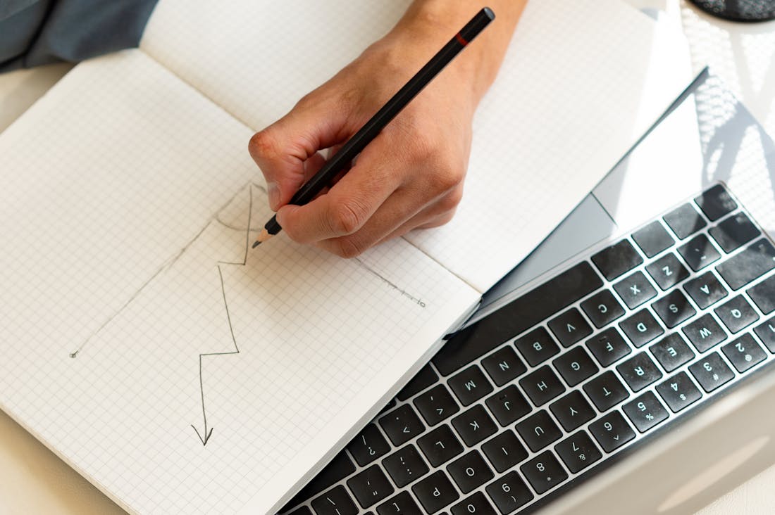 Essential Tech Gadgets That Enhance Modern Living Image 3