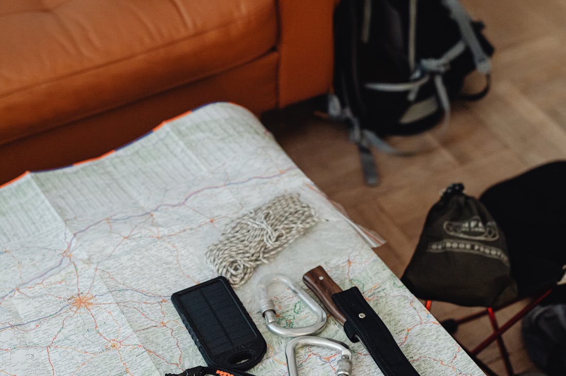 Essential Tech Gadgets That Make Travel Easier and More Enjoyable
