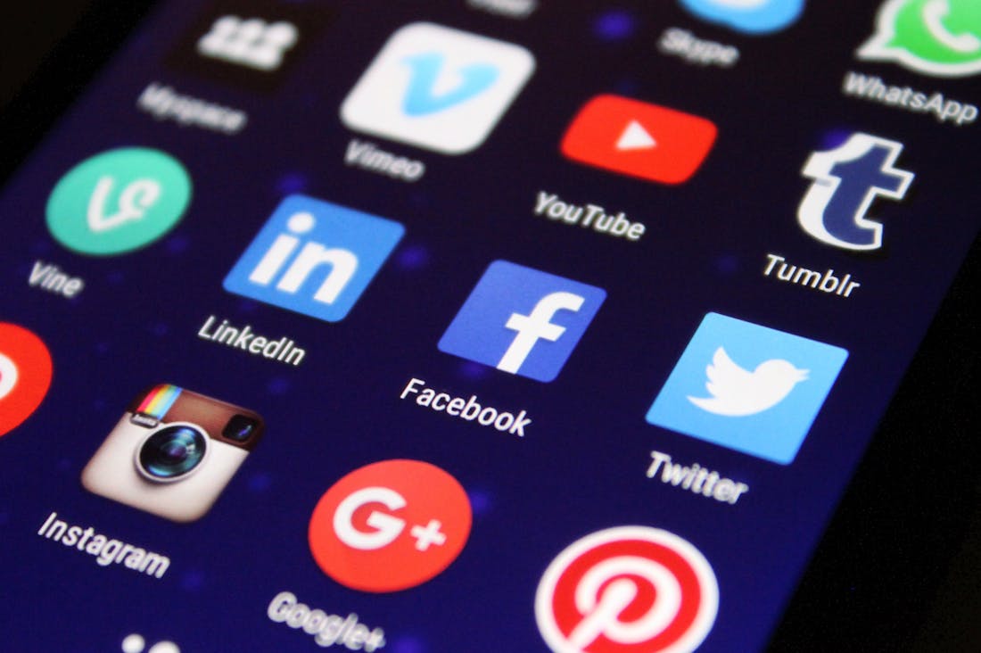 Essential Tech Gadgets to Enhance Your Daily Productivity Image 2