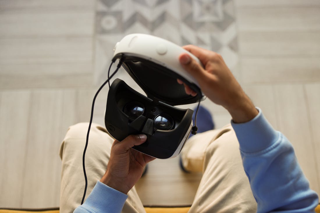 Essential Tech Trends Reshaping Modern Lifestyle Choices Image 2