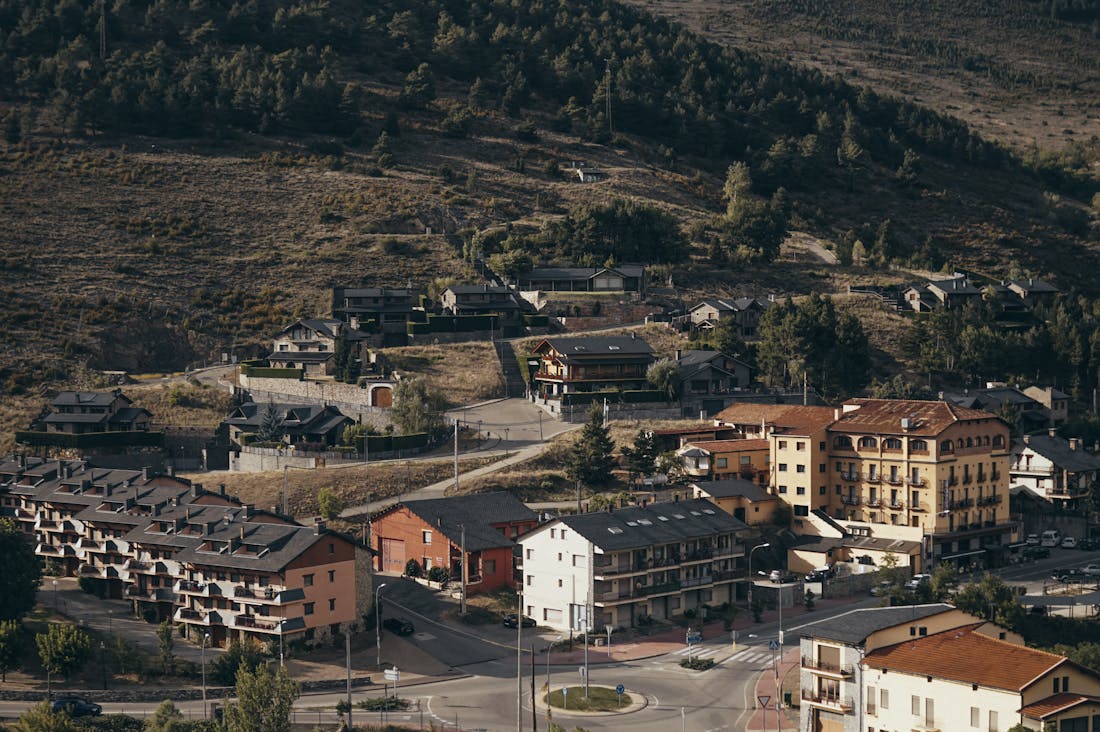 Essential Tips for a Memorable Road Trip Experience Image 2