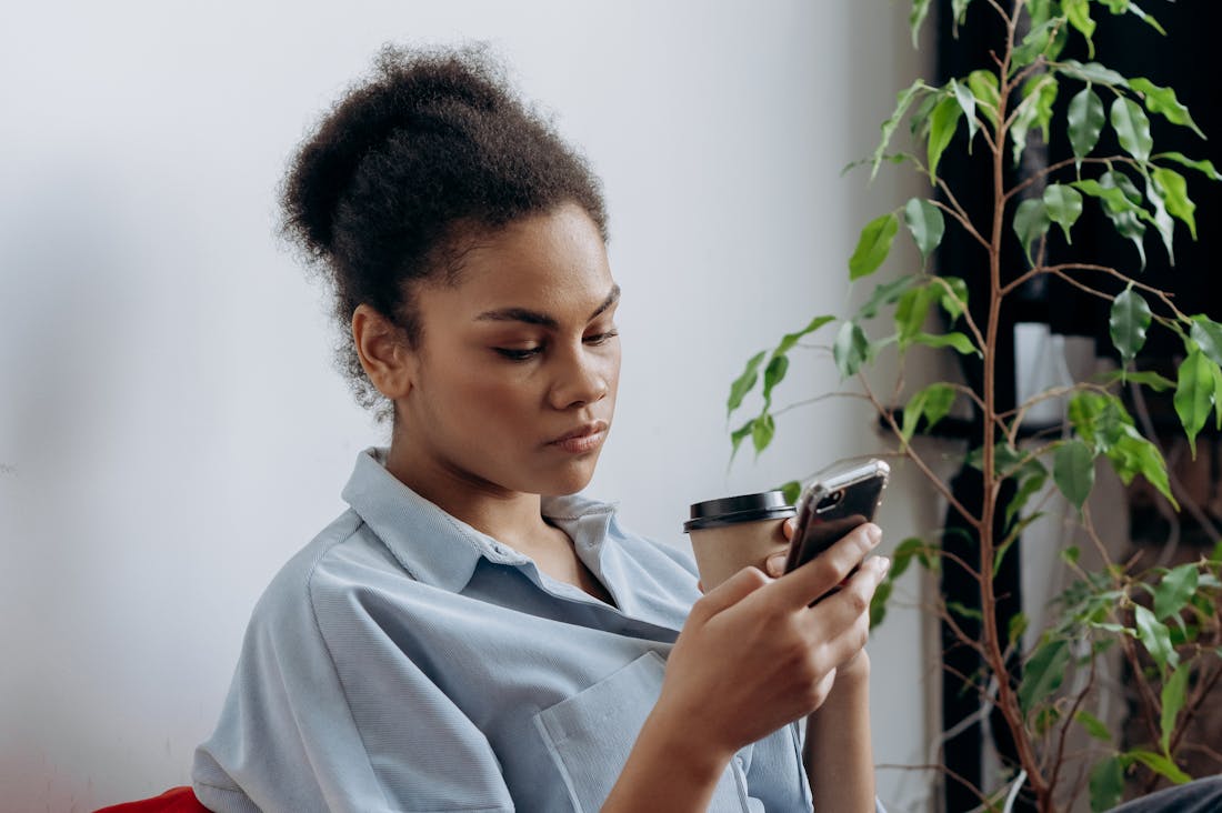 Essential Tips for Achieving a Healthy Work-Life Balance Amidst Modern Challenges Image 2