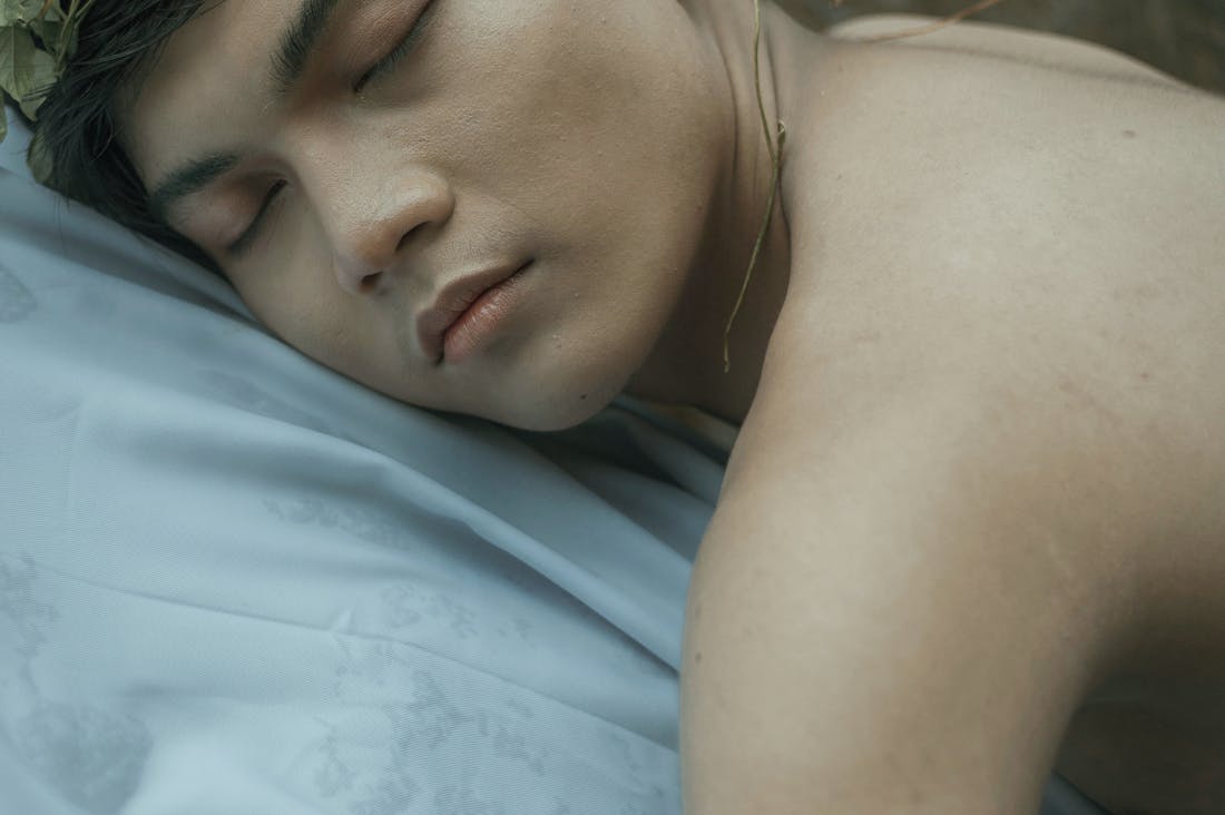 Essential Tips for Achieving Better Sleep Hygiene for Enhanced Wellbeing Image 1