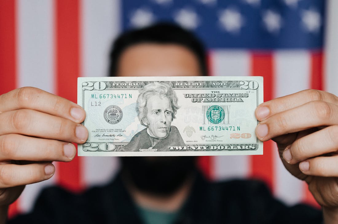 Essential Tips for Building a Budget That Works