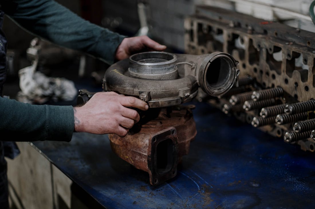 Essential Tips for Efficient Vehicle Maintenance to Extend Lifespan Image 3