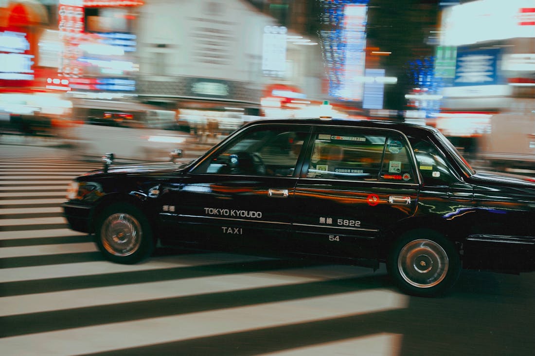 Essential Tips for Planning Stress-Free Family Travel Image 1