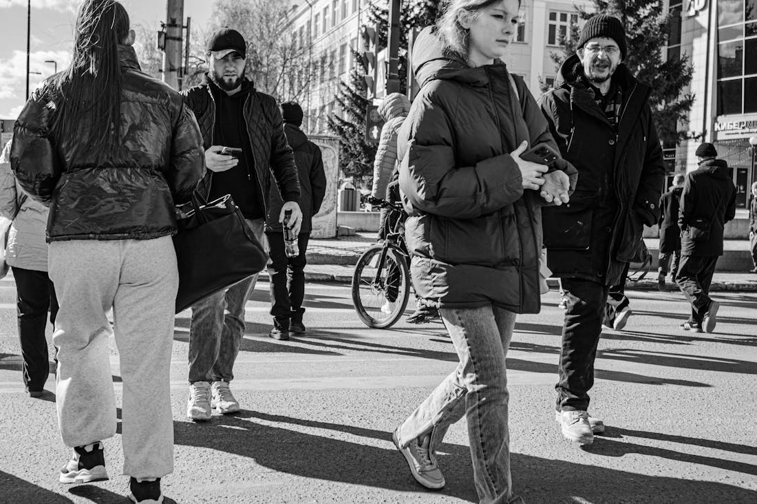 Essential Tips for Staying Active and Healthy During a Busy Lifestyle Image 1