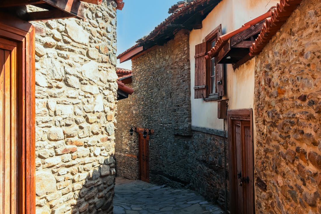 Essential Tips for Stress-Free Travel Without Breaking the Bank Image 3