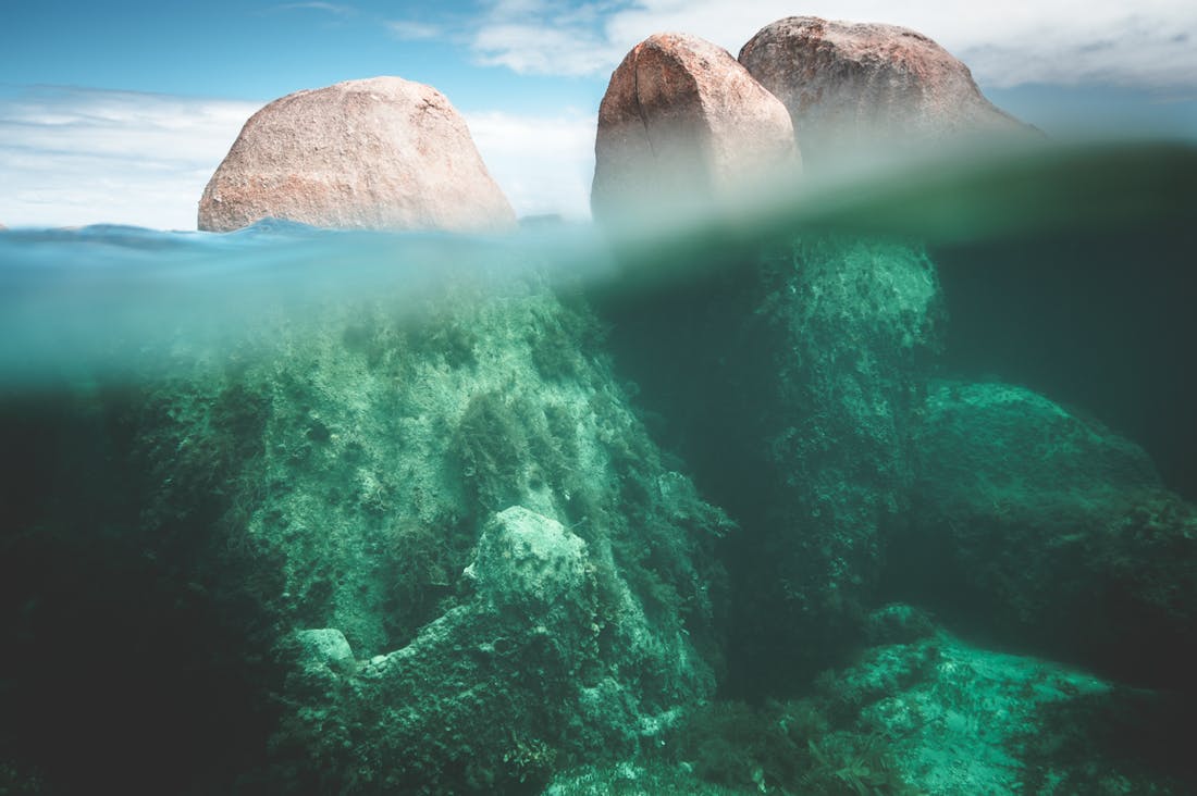 Essential Travel Tips for Digital Nomads: Balancing Work and Adventure Image 1