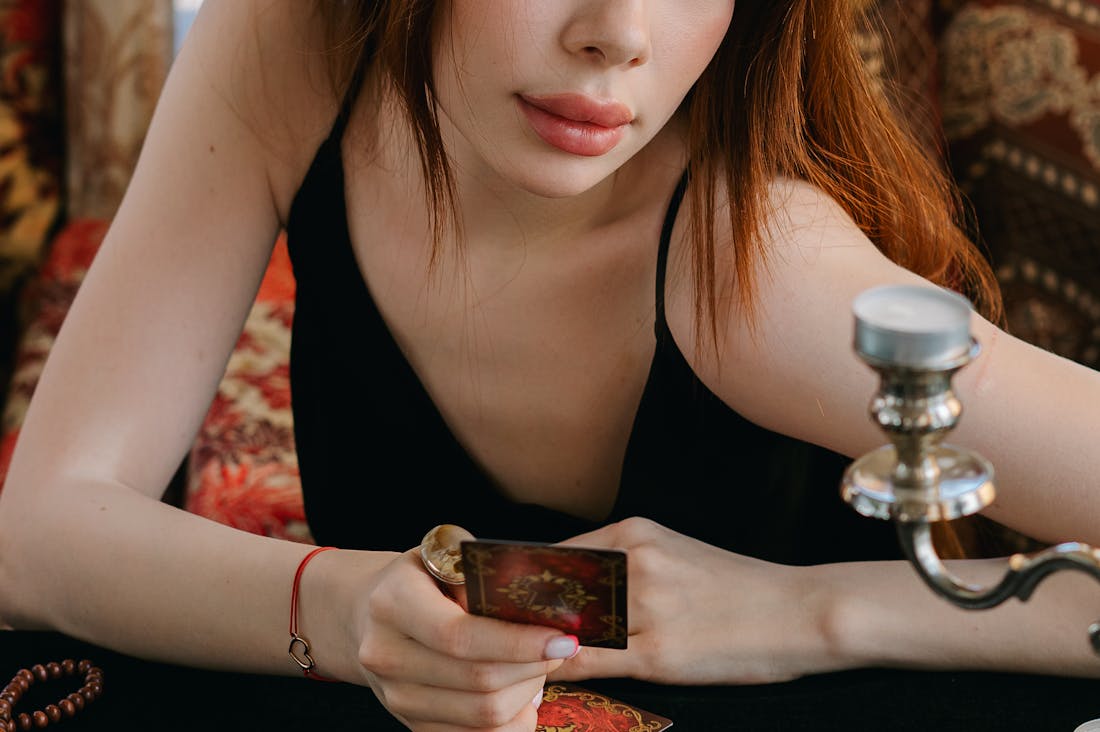 Exploring Auto Innovations: How Electric Vehicles are Shaping Sustainable Transportation Image 3