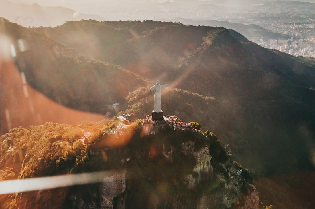 Exploring Sustainable Travel: How to Embrace Eco-Friendly Adventures Without Compromise Image 3