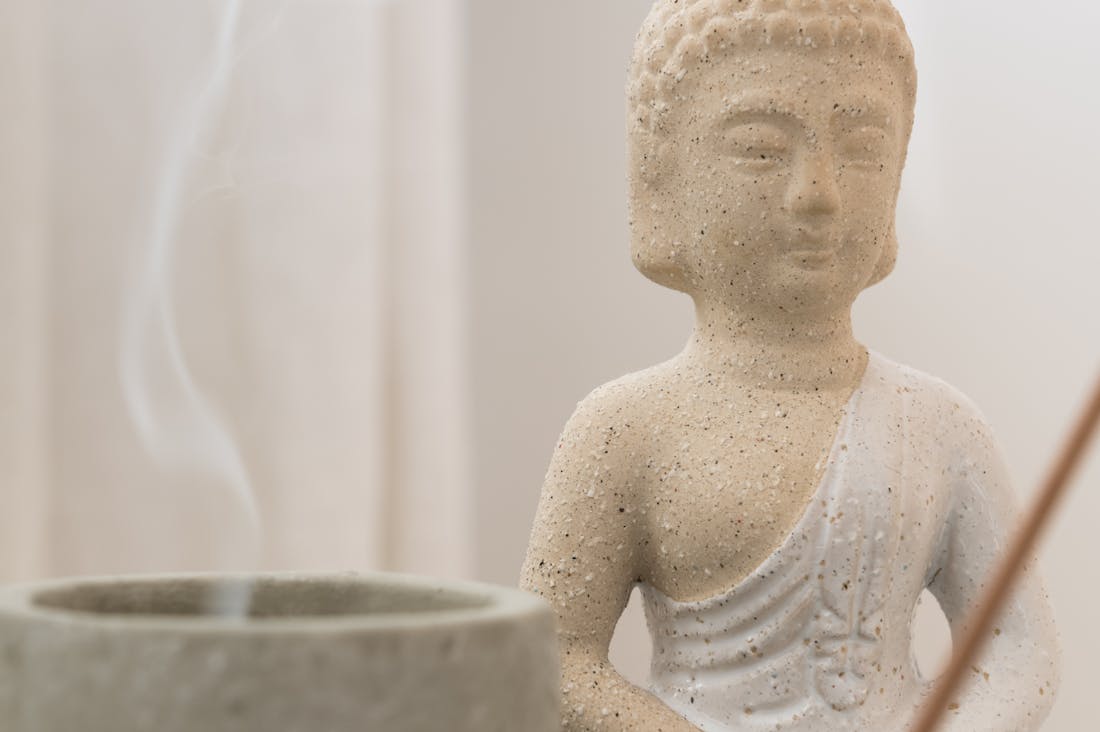 Exploring the Art of Minimalist Living: Simplifying Your Life for Greater Fulfillment Image 3