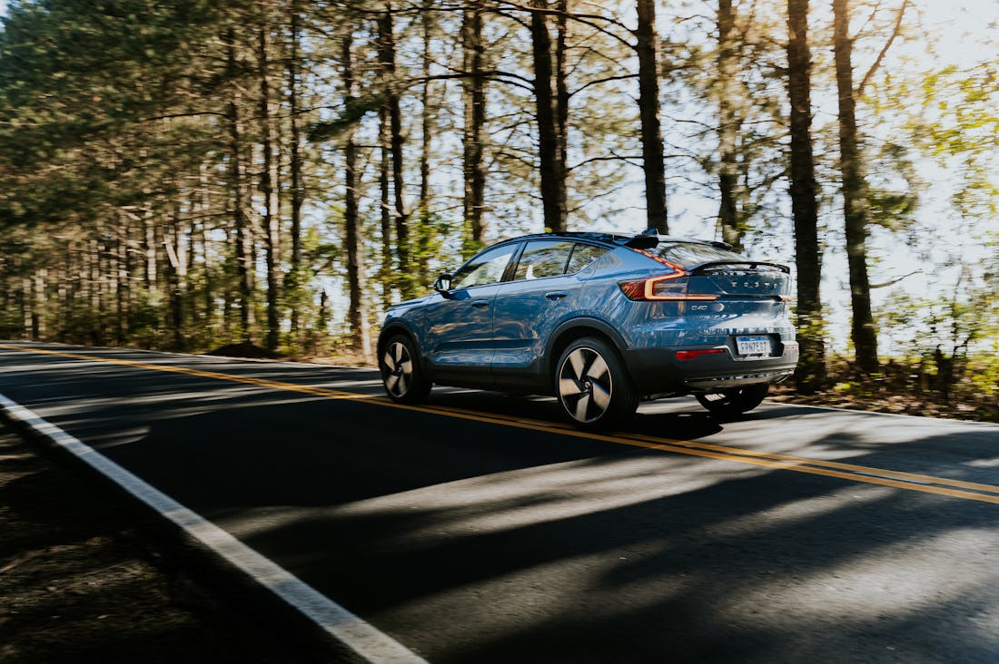 Exploring the Future of Automotive Technology: Innovations in Electric Vehicles, AI, and Sustainable Driving Image 3