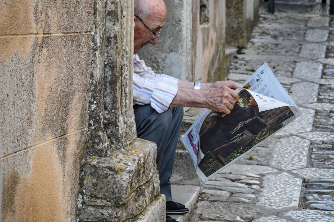 Exploring the Globe: How to Travel Mindfully and Connect with Cultures Image 2