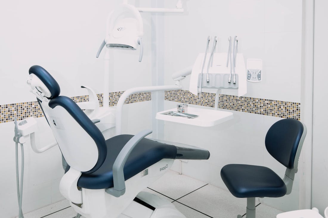 Exploring the Intersection of Technology and Health: Innovations Shaping 21st Century Wellbeing Image 1