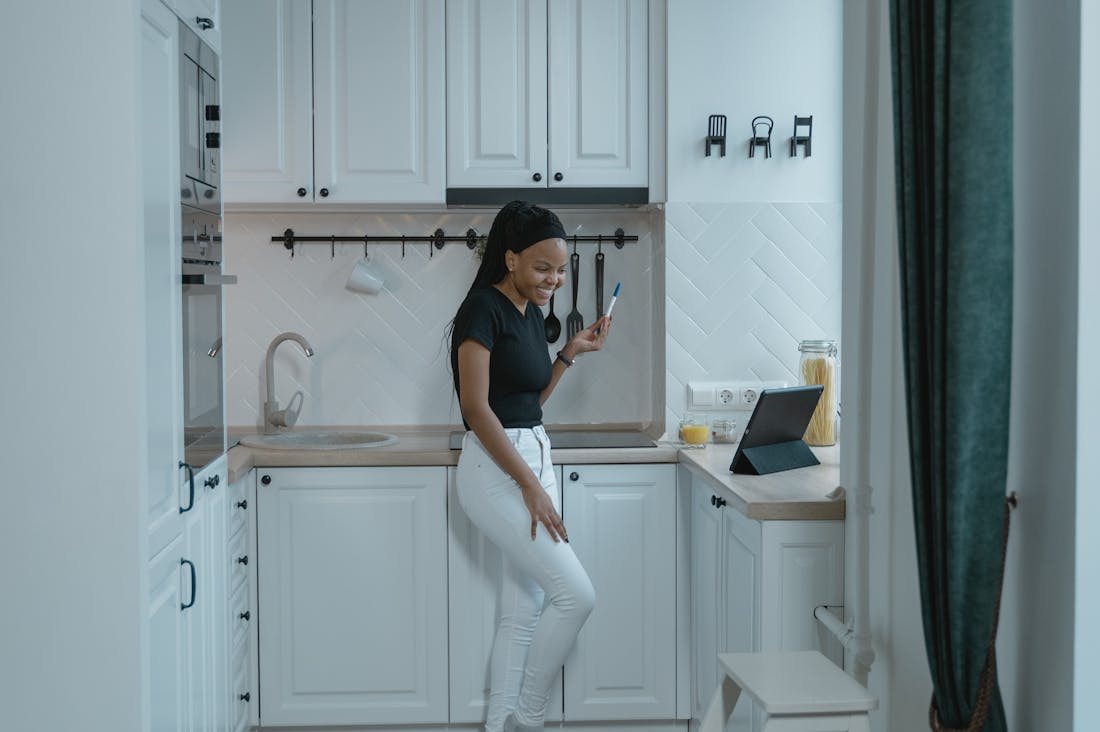 Exploring the Intersection of Technology and Lifestyle: Innovative Tools to Enhance Everyday Living Image 1