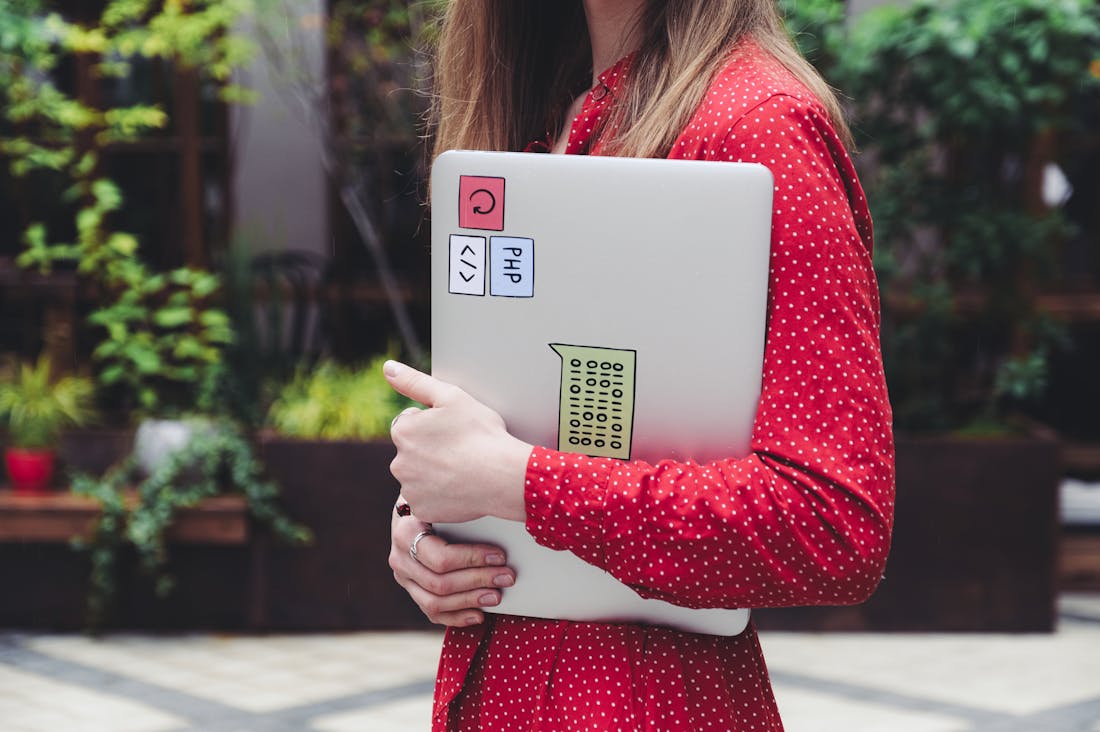 Exploring the Intersection of Technology and Travel: How Tech is Shaping Our Adventures Image 1