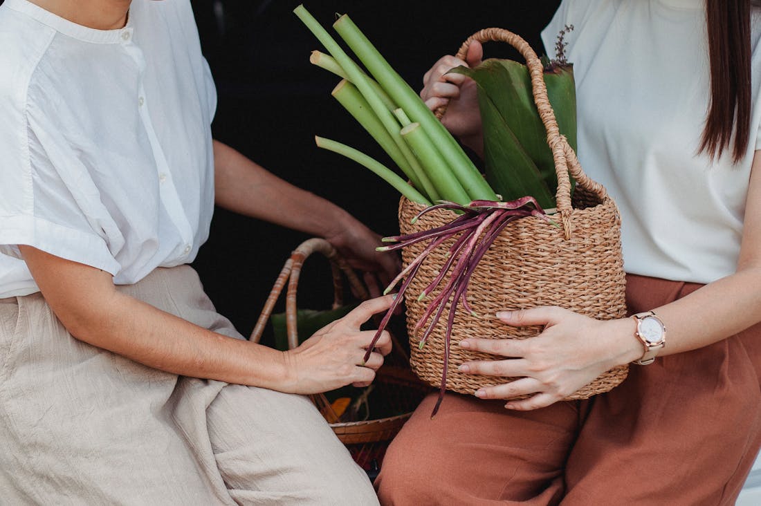 Exploring the Shift Towards Plant-Based Diets: Why More People Are Choosing Veganism and Its Health Benefits Image 2