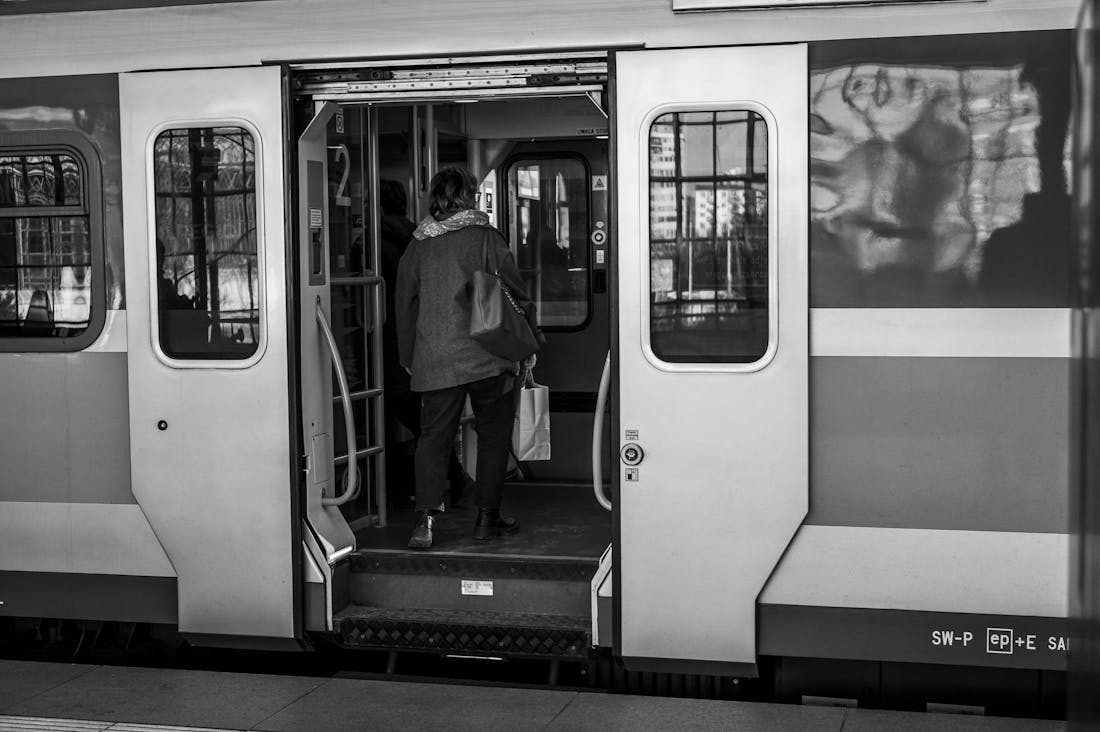 Exploring the World: How Travel Can Enrich Your Life and Broaden Your Horizons