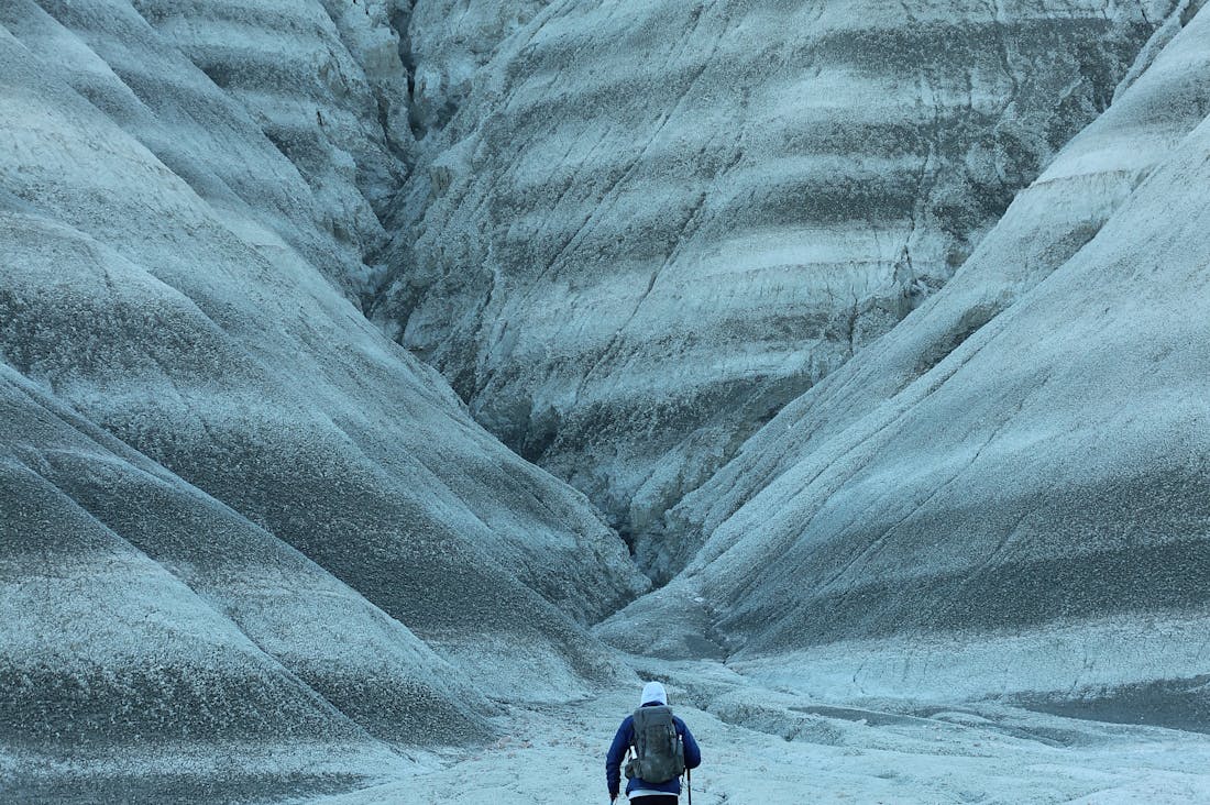 Exploring the World: How Travel Shapes Our Perspective on Life Image 3